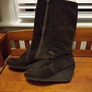 La Canadienne Gaby Suede Fur-lined Brown Boots 8.5